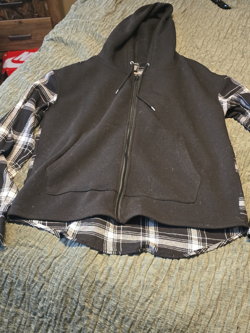 Black Hooded Zip Jacket with Black-and-White Plaid Trim Like New Small Oversized